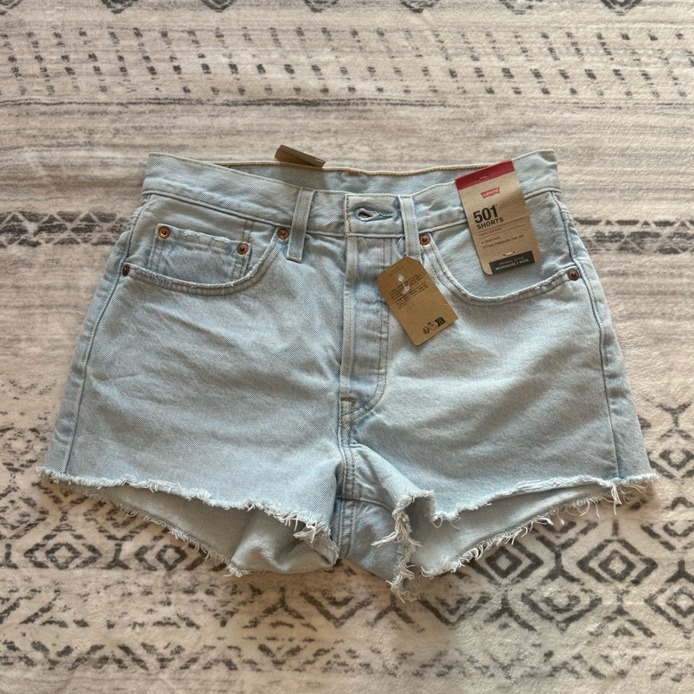 Levi's Women's Light Blue Denim Shorts NWT 501